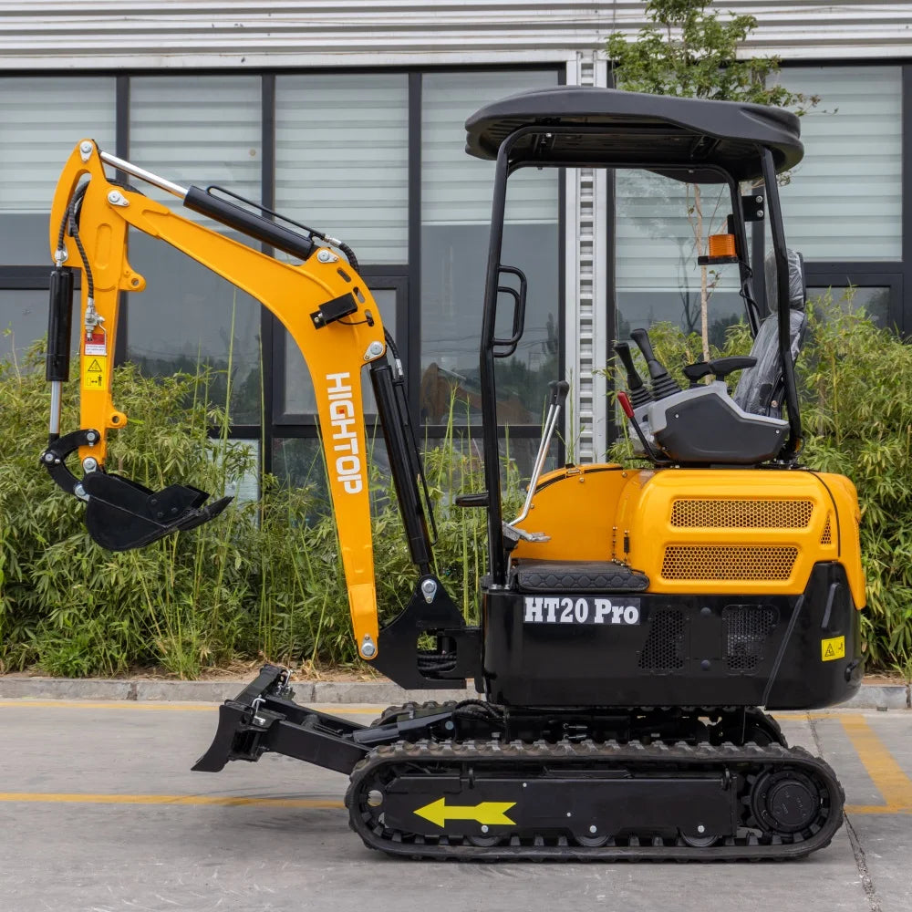 High Quality 2 Ton Mini Excavator  Small Crawler Excavators with EPA & EUR5 for Home Garden Use