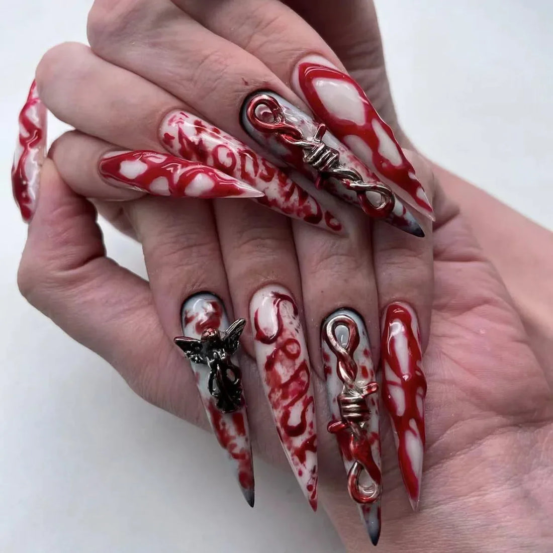 Halloween Press on Nails Purple Glitter Powder Ripple Terror Dark Bloody Extra Long Pointed False Nails Art Fake Nail Charms Tip