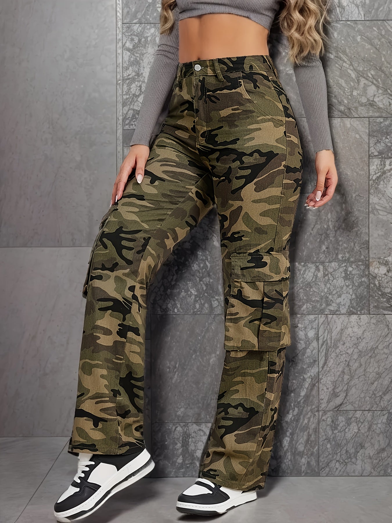 Camo Cargo Pants for Women | Vintage Y2K Straight-Leg Casual Jeans - All-Season Wear, Mid-Waist with Pockets