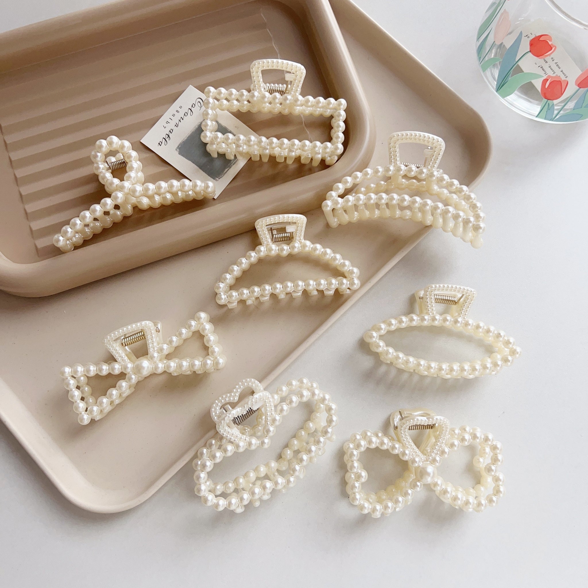 8pcs Luxurious Faux Pearl Hair Claw Clips - Non-Slip Strong Hold Grip, Perfect for Thick Hair, Easy to Use, Comfortable, Stylish Hair Accessories for Women