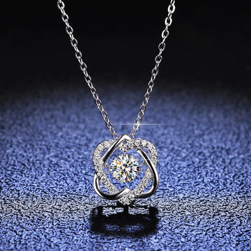 0.5ct GRA Moissanite Necklace for Women Sparkling Simulated Diamond Pendant Beating Heart S925 Silver Fine Jewelry Gift
