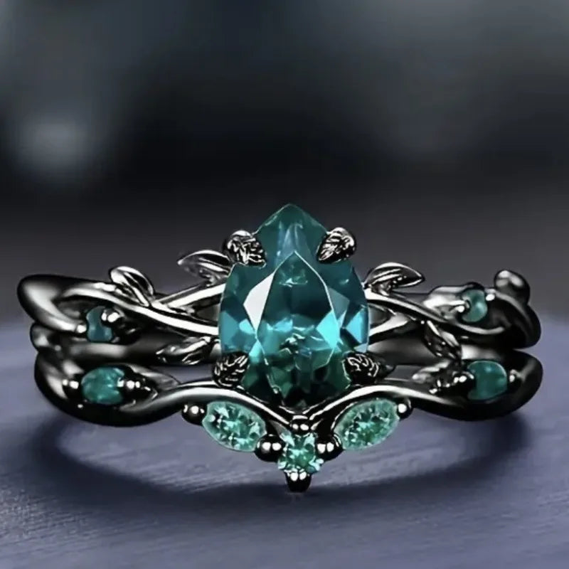 Luxury Black Color Inlaid with Green Stone Rings Set Round Flower Fashion Party Engagement Wedding Rings for Women Jewelry