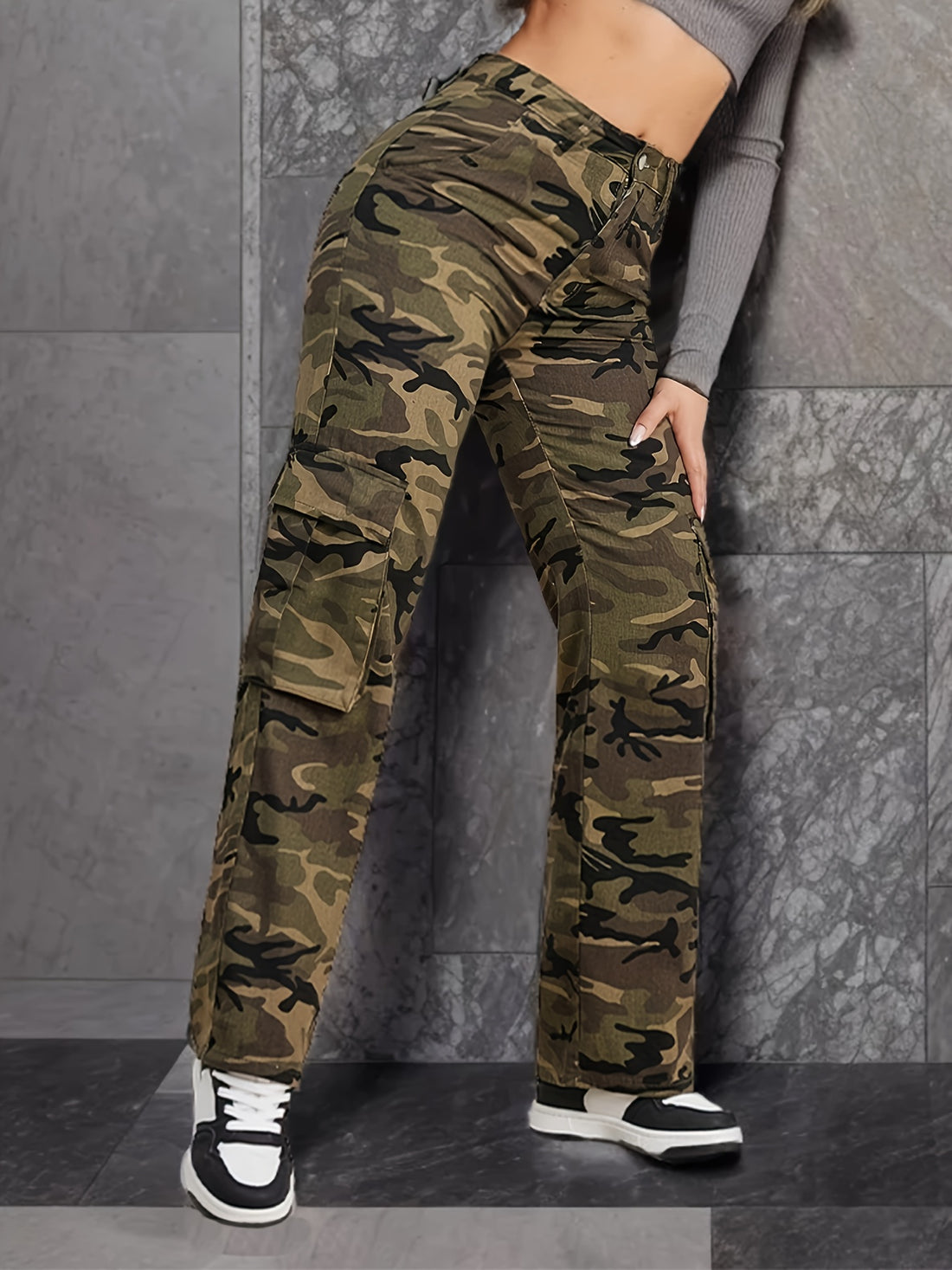 Camo Cargo Pants for Women | Vintage Y2K Straight-Leg Casual Jeans - All-Season Wear, Mid-Waist with Pockets